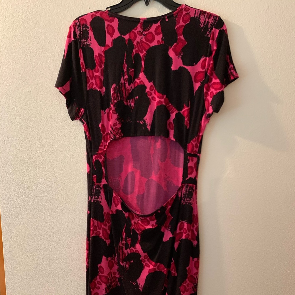 Top shop dress. Medium. 95% viscose 5% elastin